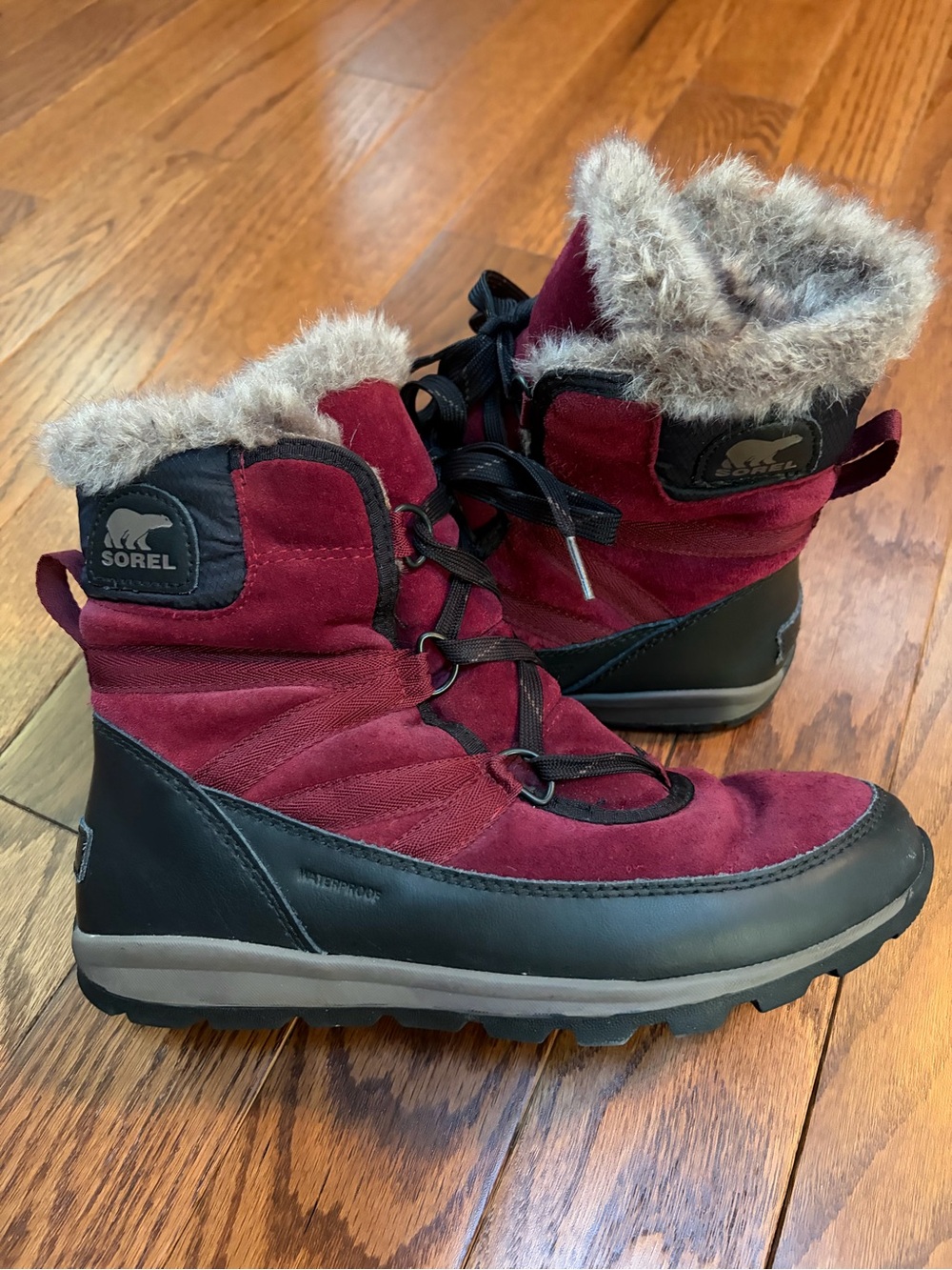 Sorel Tivoli IV Waterproof Winter Snow Boots - Burgundy / Maroon Size 8
